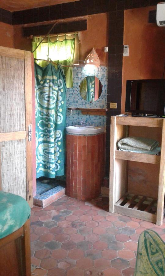 Hotel Sobo Bade Toubab Dialaw Zewnętrze zdjęcie